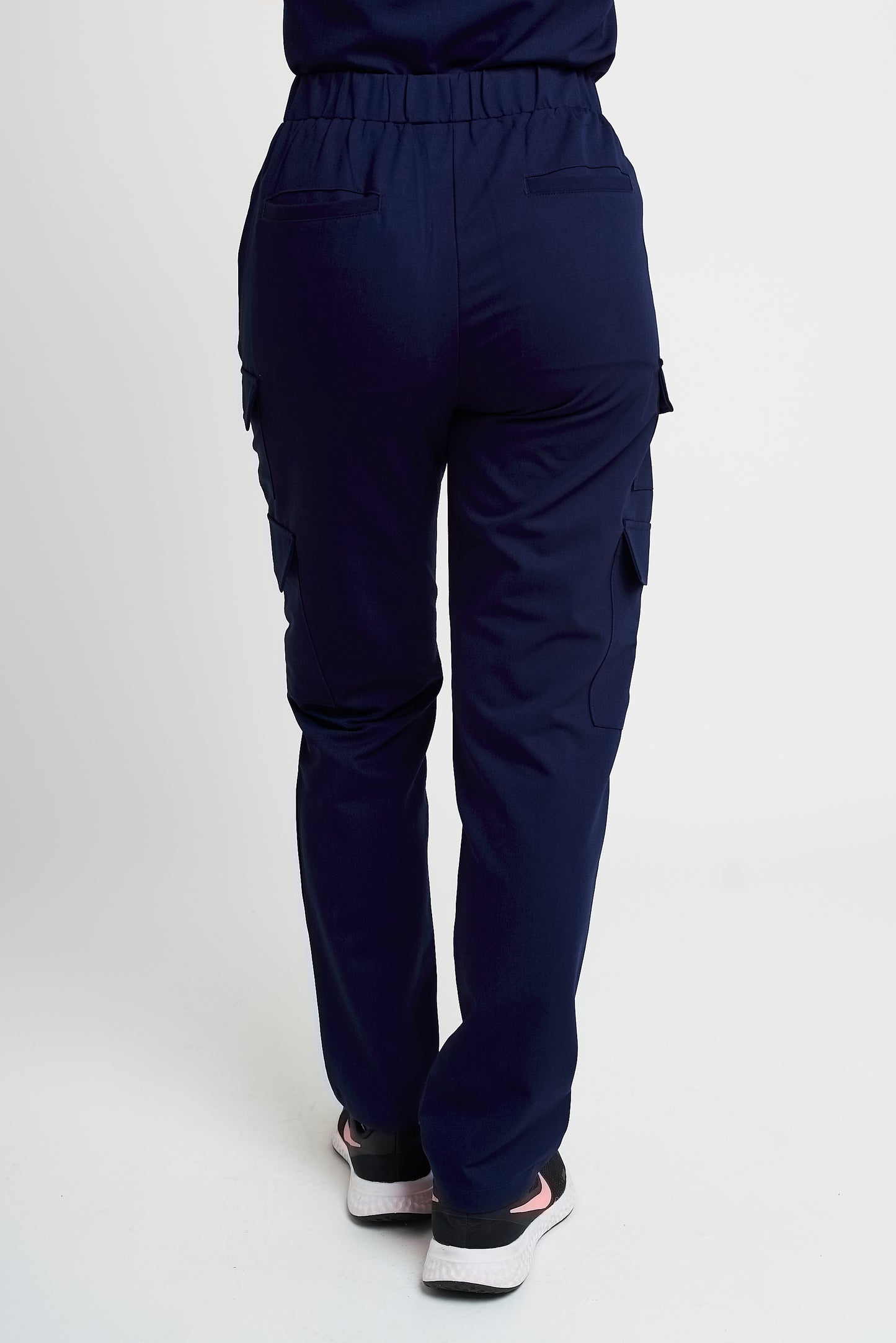 Kat 8-pocket Tailored Cargo Scrub Trousers