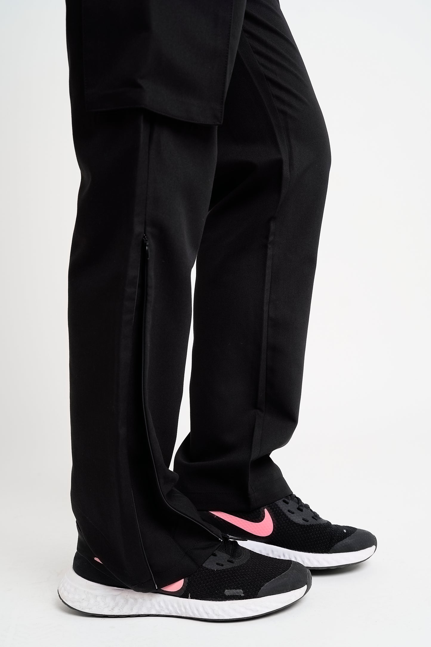Tram 6-Pocket Side-Zip Scrub Pant